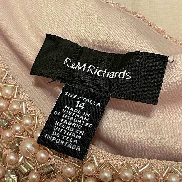 Pink cocktail dress - Picture 2 of 3